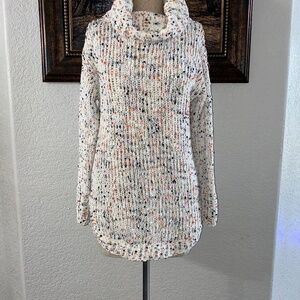 Turtle neck sweater